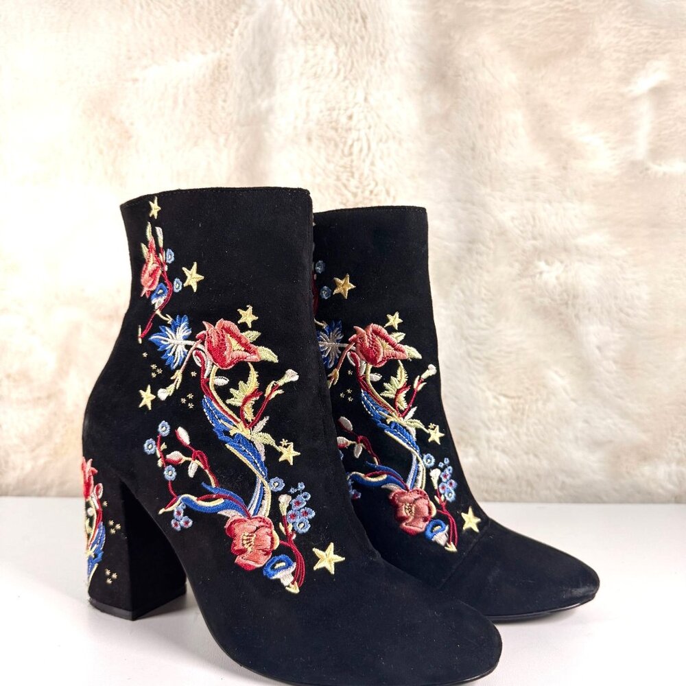 Black Embroidered Floral Suede Ankle Boots  Size 6/39  RUNS SMALL MORE SIZE 38